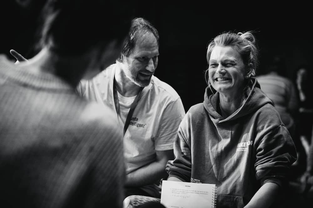 3375_4212_2024-04-12_BunteIntelligenz